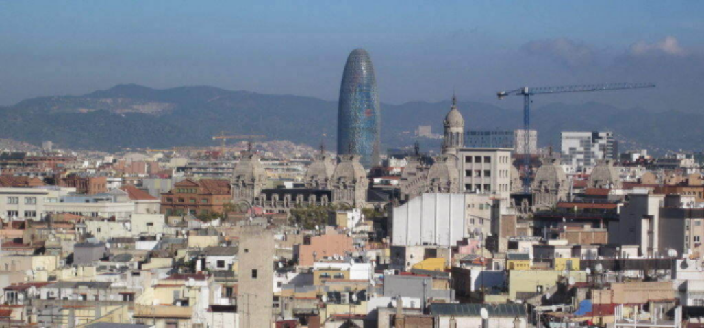 Иностранцы активно покупают новую недвижимость в Барселоне