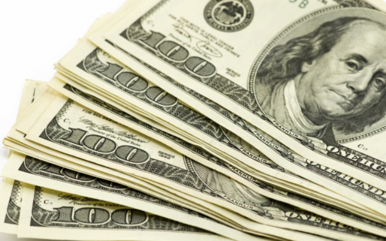 Эксперт считает подорожание доллара "ситуативным скачком"