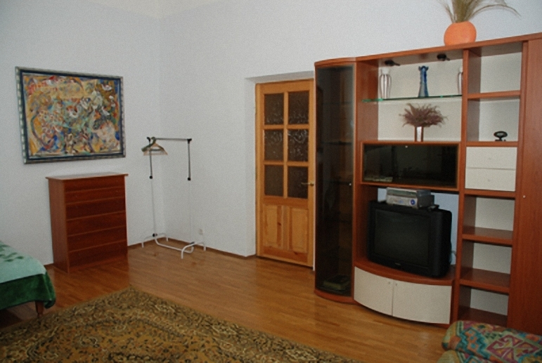 Оренда 1-кімнатної квартири 32 м², Героев Сталинграда ул., 161