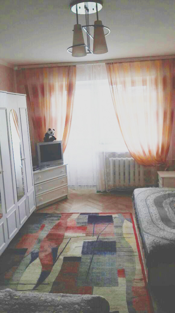 1-комнатная квартира посуточно 36 м², Попудренко ул., 28