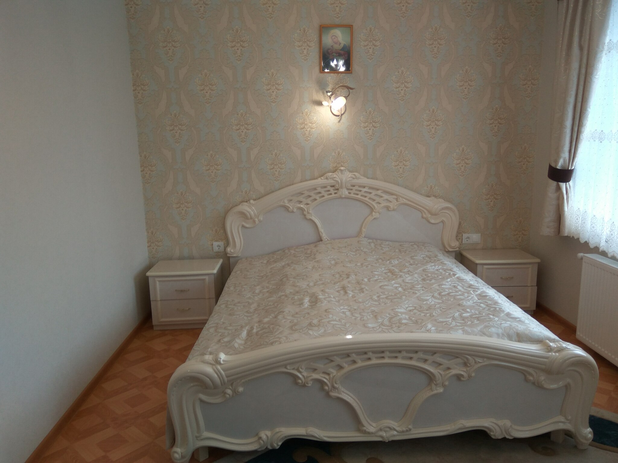 1-комнатная квартира посуточно 44 м², Степана бандери ул., 35