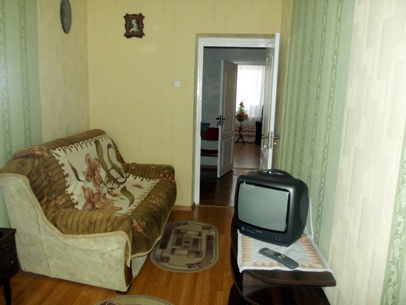 2-комнатная квартира посуточно 50 м², Владимира Ивасюка ул., 1