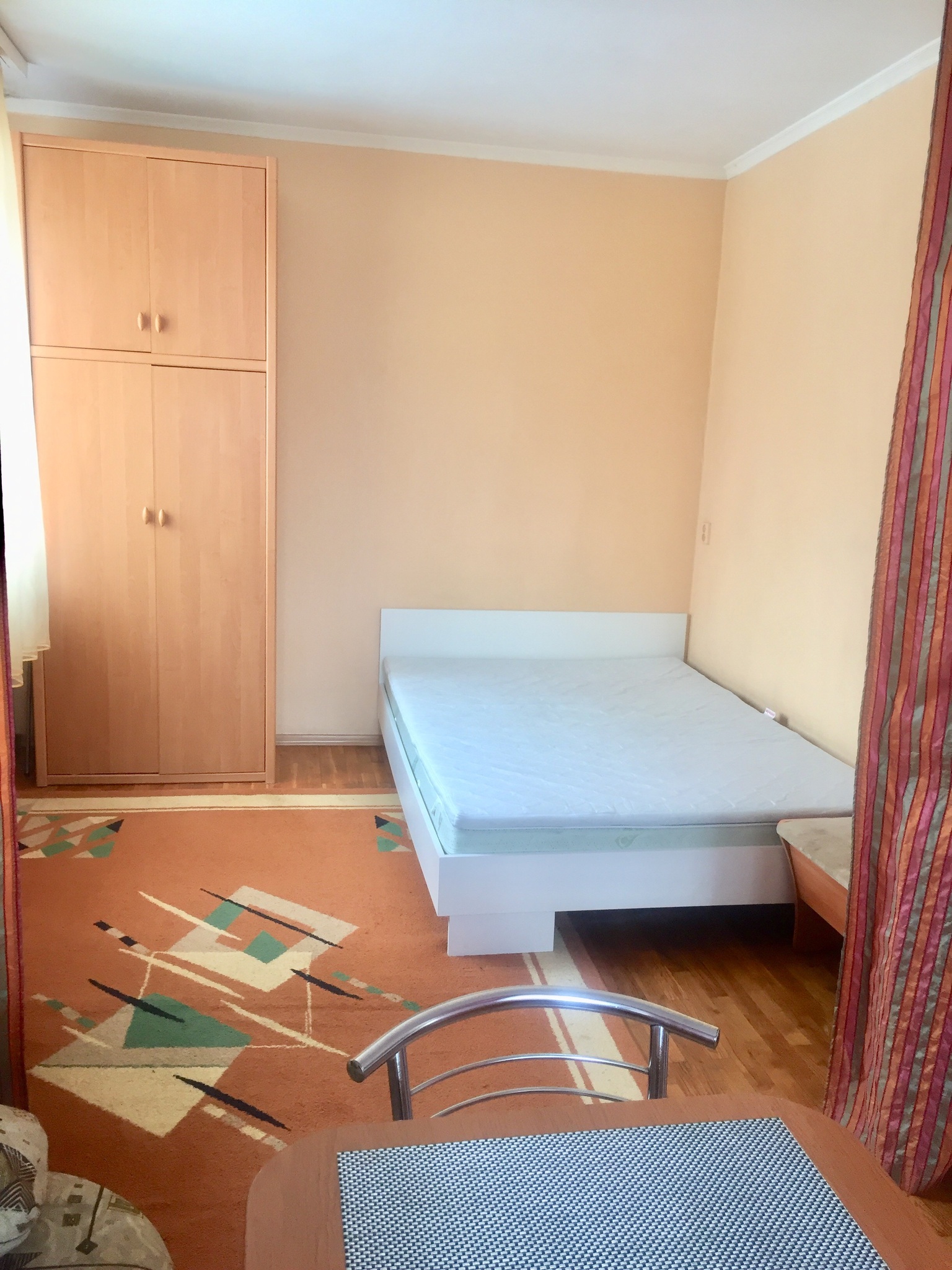 1-комнатная квартира посуточно 32 м², Космонавтов ул., 13