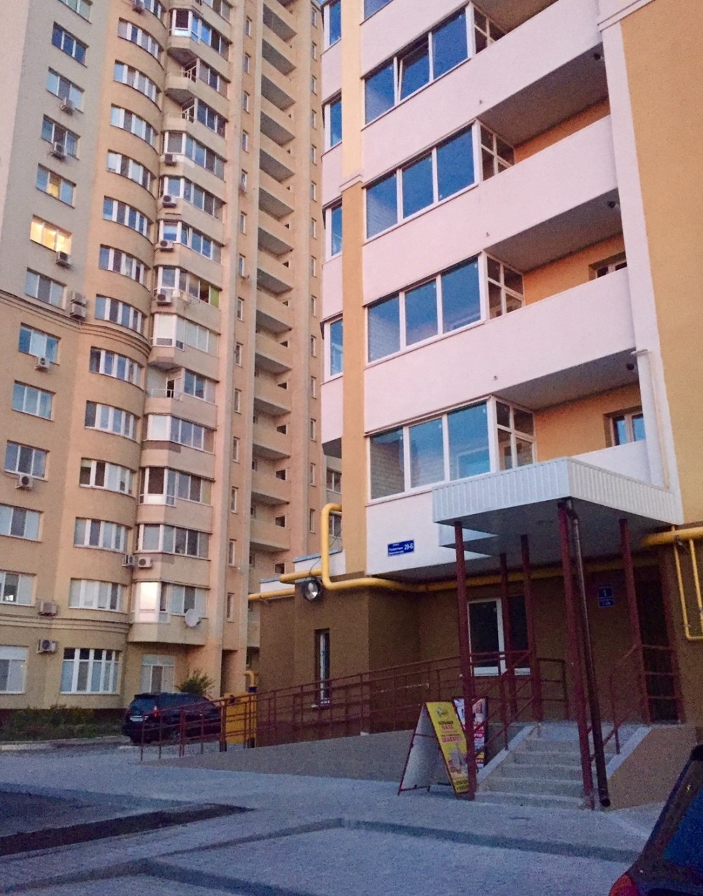 Продажа 2-комнатной квартиры 58 м², Гвардейцев Широнинцев ул., 29Б