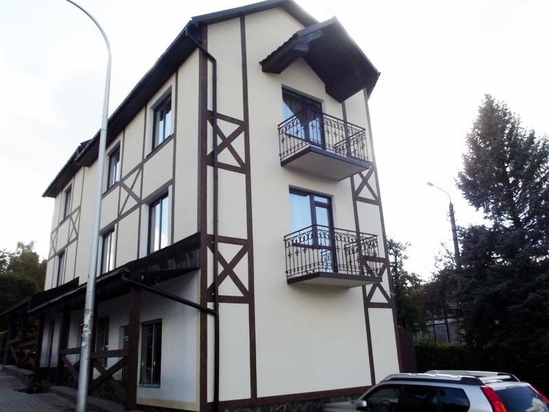 2-кімнатна квартира подобово 75 м², Уляни Кравченко вул., 1В