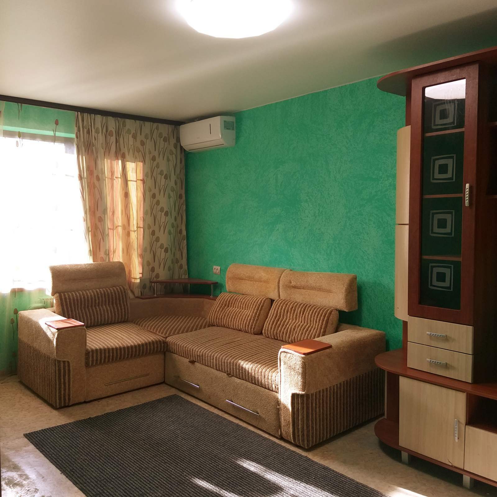Аренда 2-комнатной квартиры 46 м², Софьи Ковалевской ул., 74