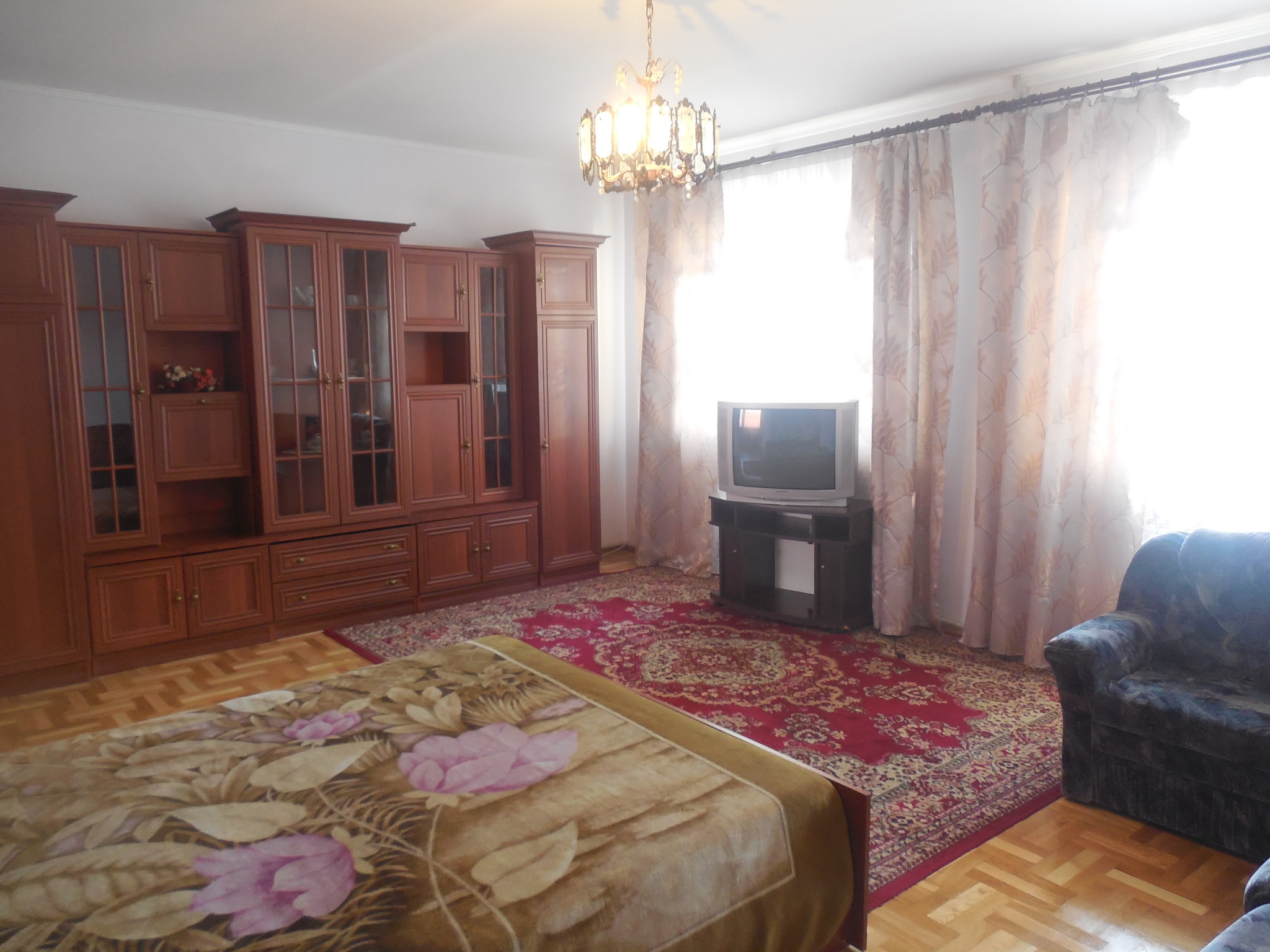 2-комнатная квартира посуточно 42 м², Стебницкая ул., 9
