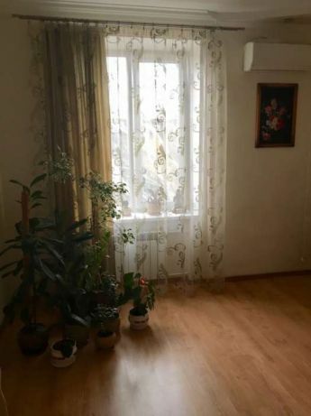Оренда 2-кімнатної квартири 55 м², Димтирова ул., 37