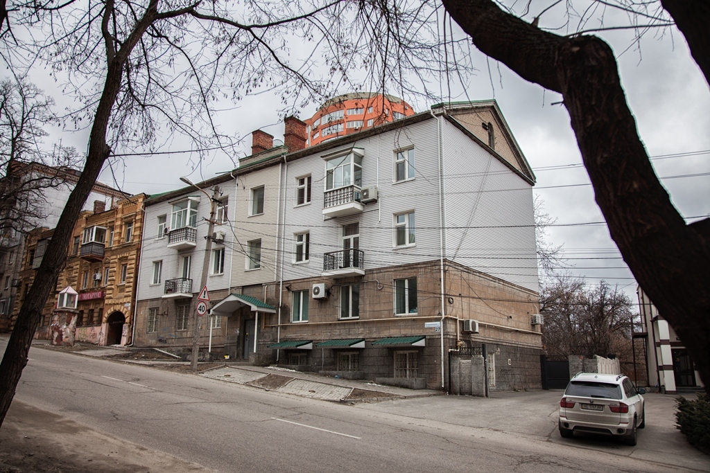 Продажа 4-комнатной квартиры 126 м², Паторжинского ул., 27