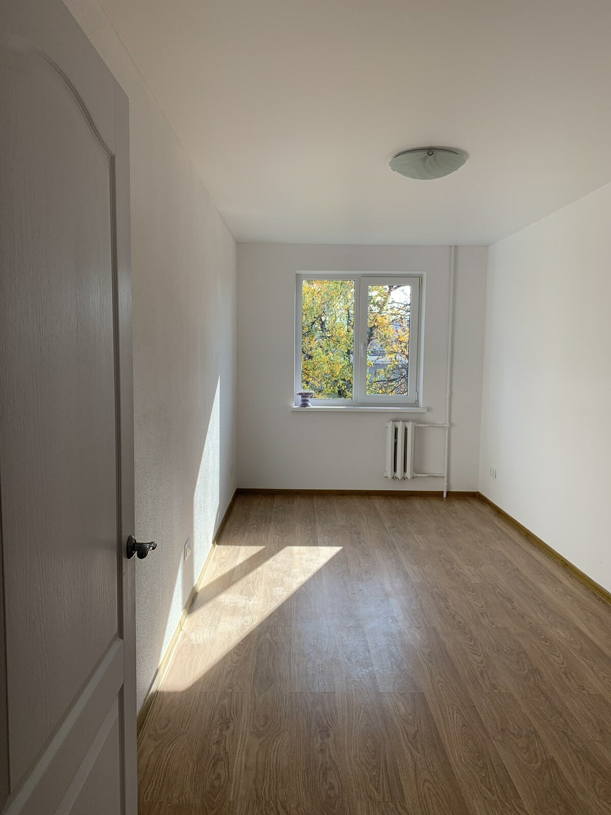 Аренда 3-комнатной квартиры 63 м², Жасминовый бул., 10