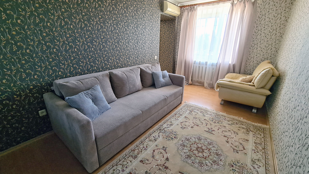 Продажа 5-комнатной квартиры 151 м², Высоцкого ул., 2