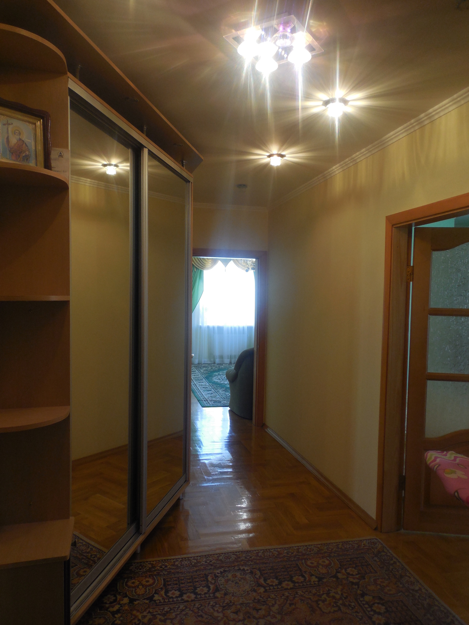 2-комнатная квартира посуточно 64 м², Дрогобицкая ул., 10