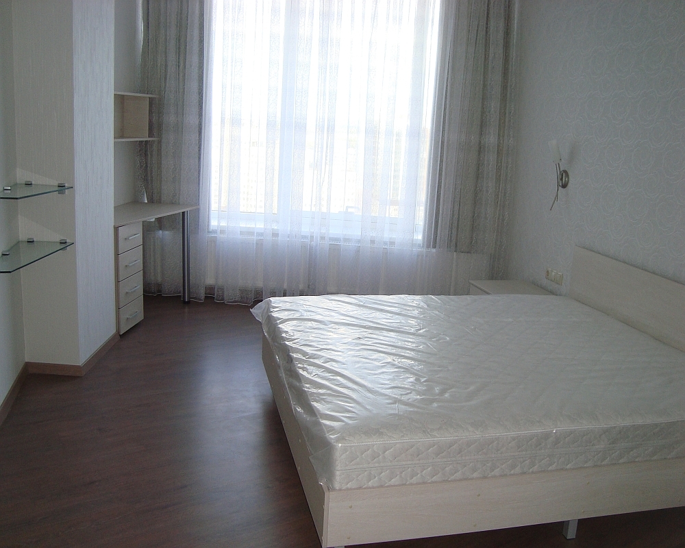 Продажа 3-комнатной квартиры 125 м², Глинки ул., 2