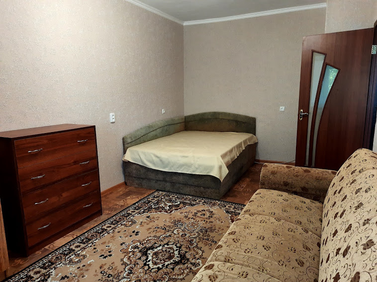 Оренда 1-кімнатної квартири 33 м², Миру вул., 76