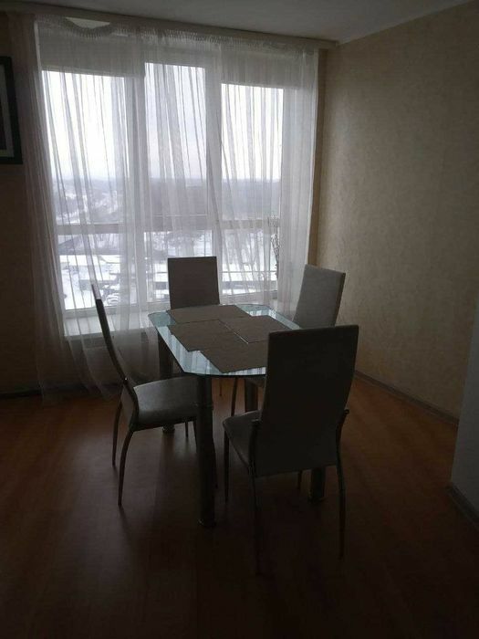 Аренда 3-комнатной квартиры 90 м², Высоцкого ул., 2А