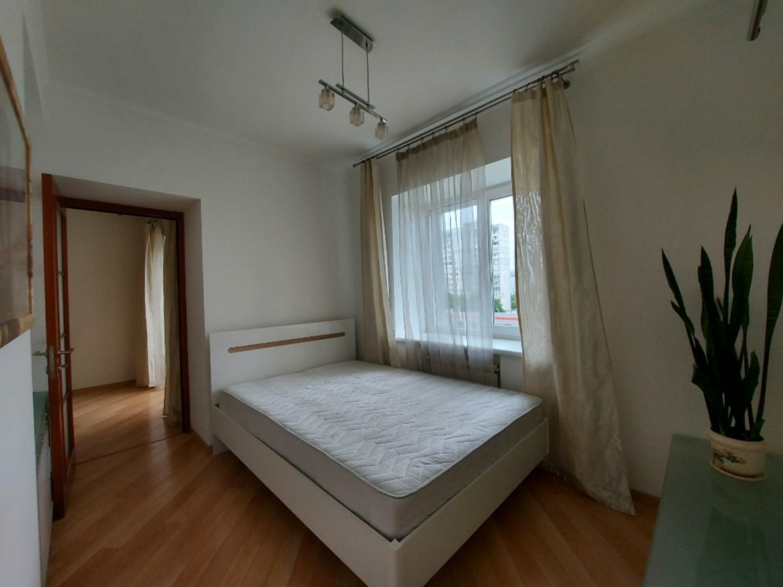 Аренда 2-комнатной квартиры 75 м², Академика Павлова ул.