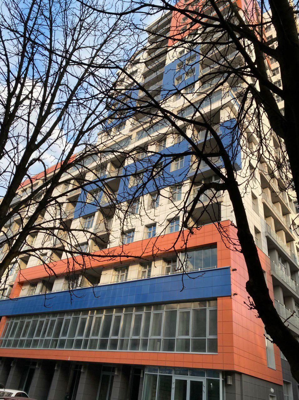 Продажа 4-комнатной квартиры 130 м², Владимира Моссаковского ул.