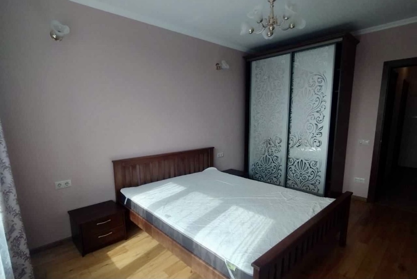 Аренда 2-комнатной квартиры 60 м², Андреевская ул.