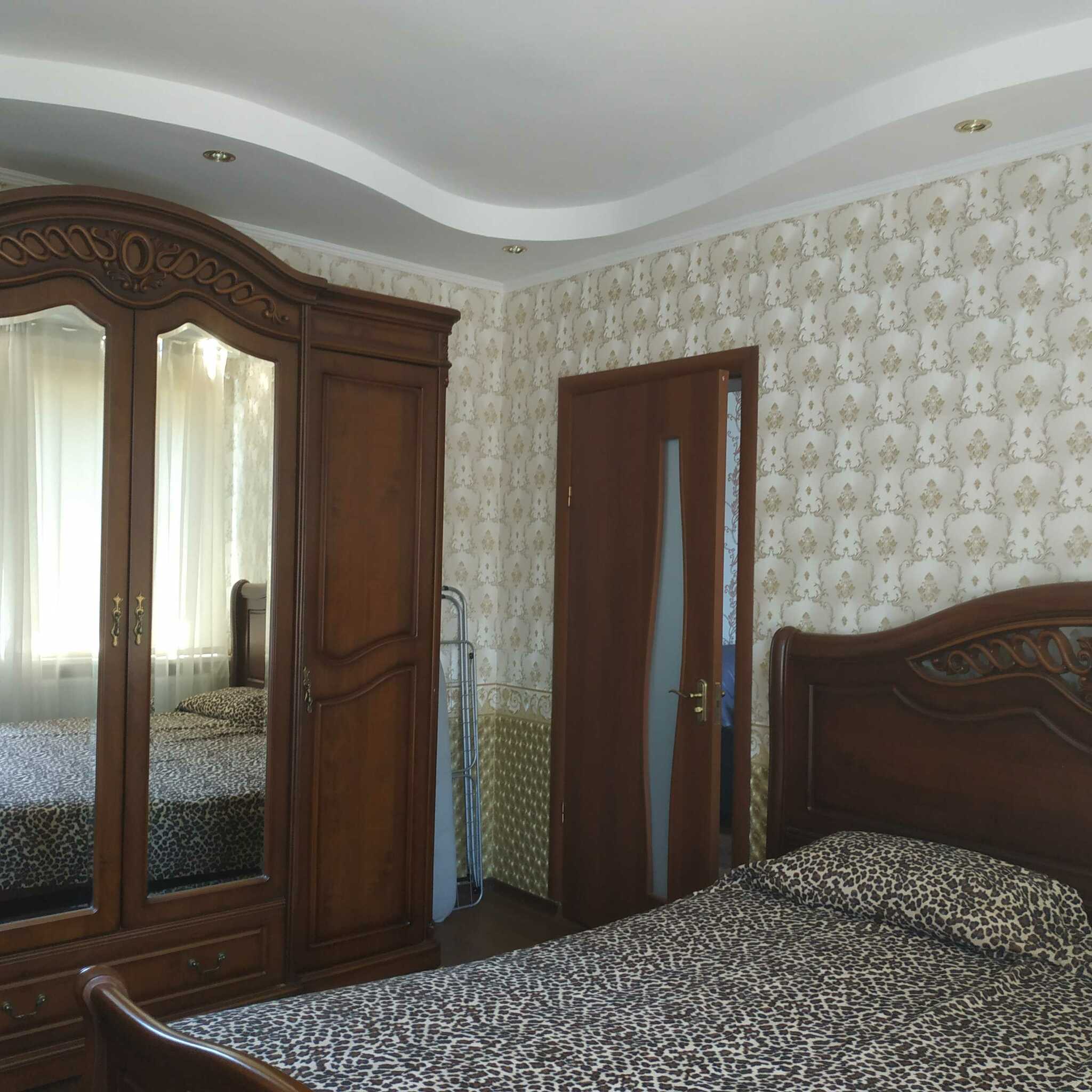 2-комнатная квартира посуточно 63 м², Дерибасовская ул., 20