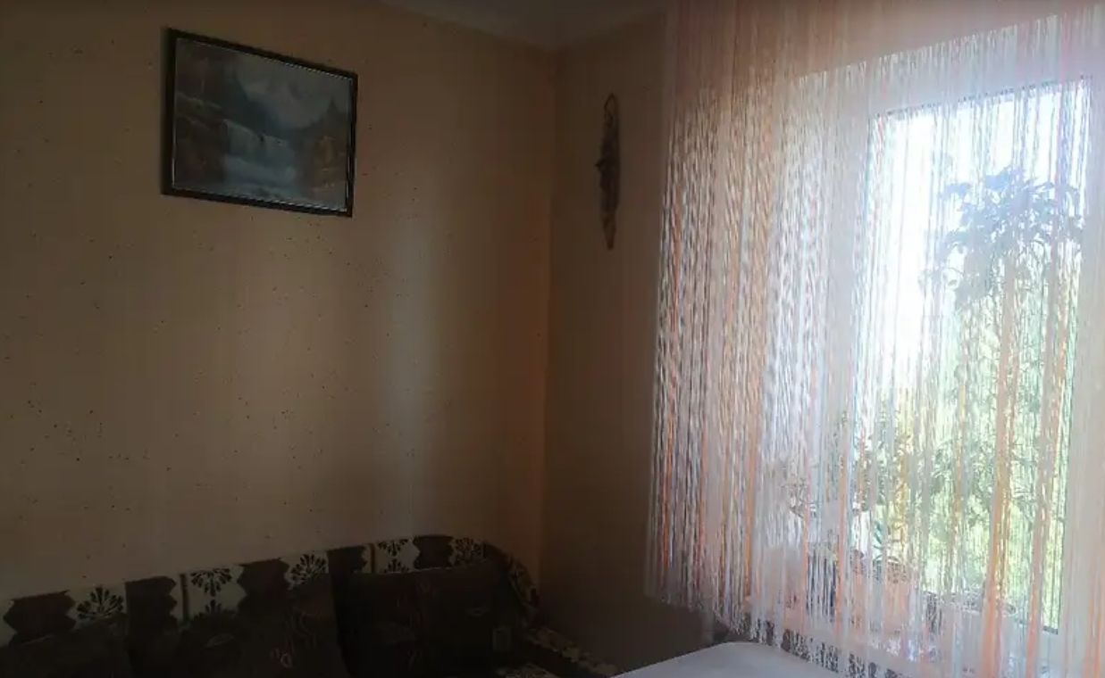 Продажа 3-комнатной квартиры 70 м², Смелянская ул., 128