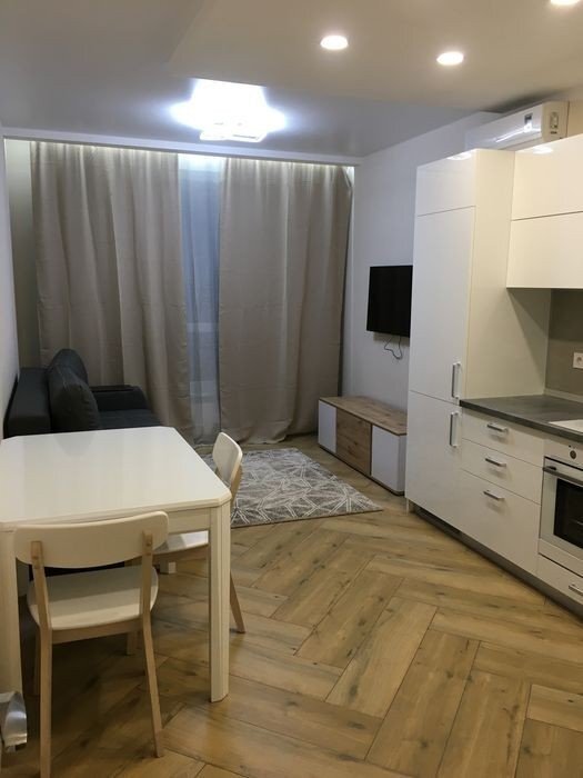 Аренда 1-комнатной квартиры 50 м², Вацлава Гавела бул., 6В