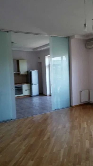 Аренда 3-комнатной квартиры 132 м², Назаровская ул., 11