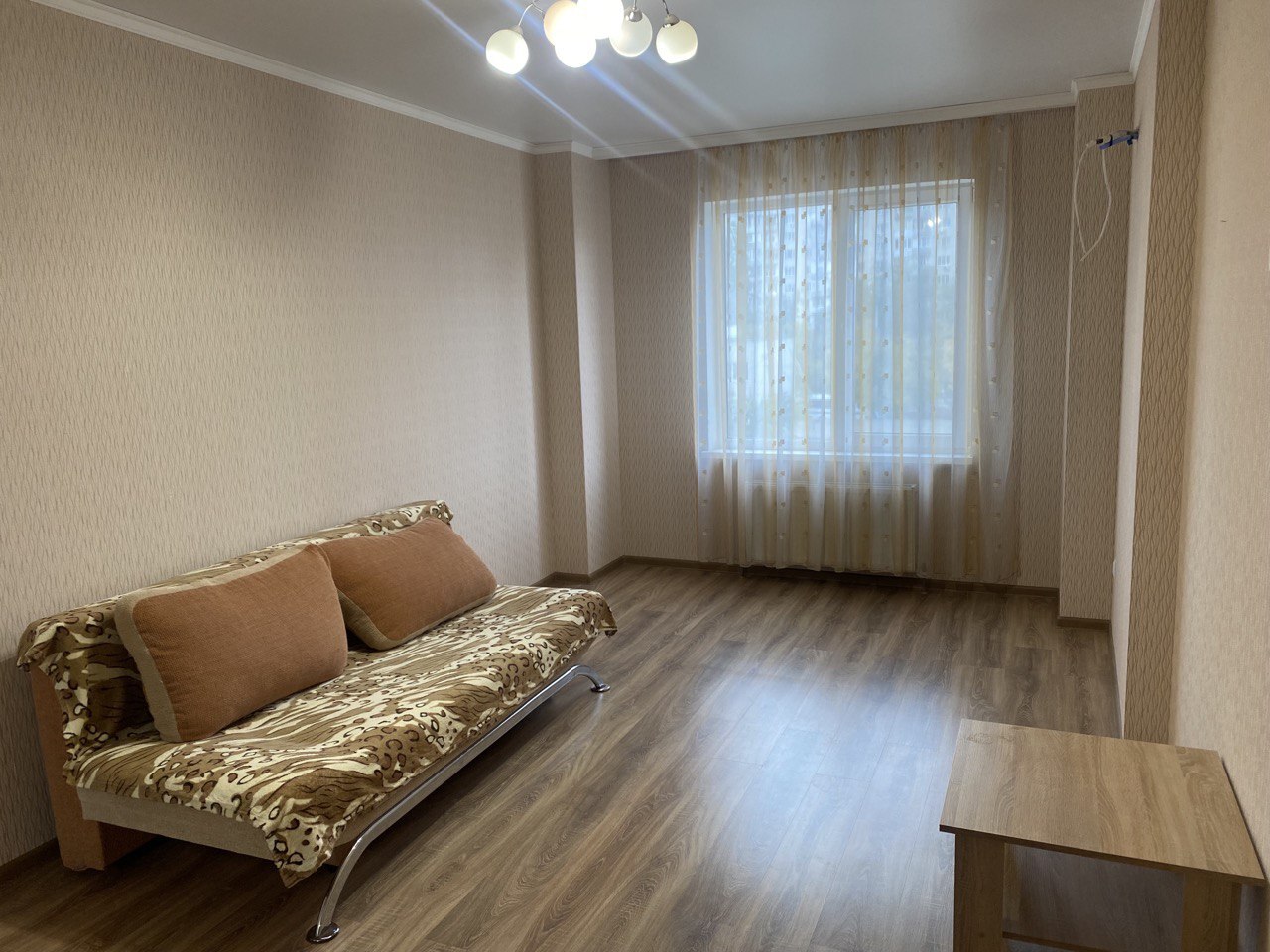 Аренда 1-комнатной квартиры 40 м², Гранитная ул.
