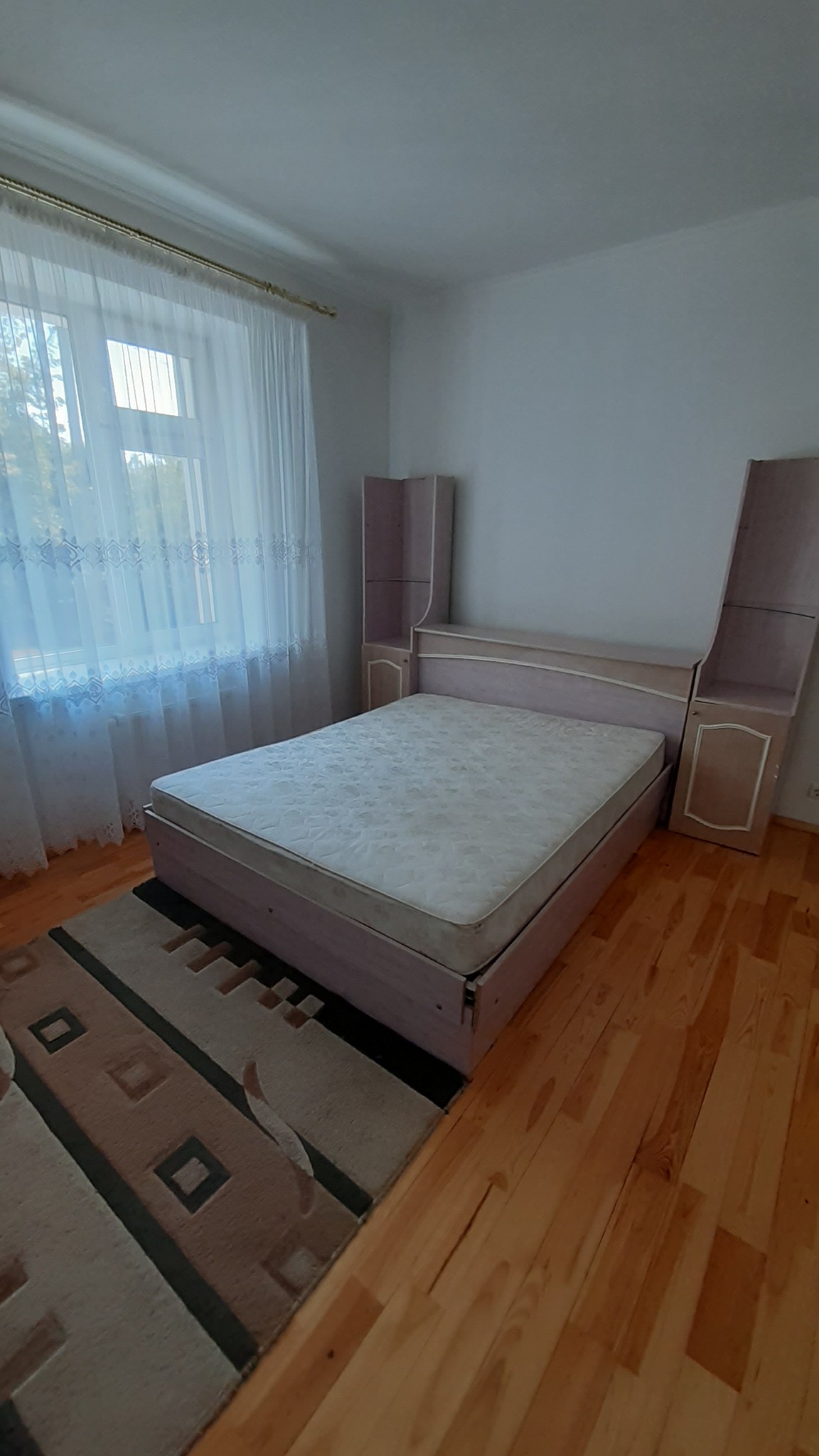 Аренда 2-комнатной квартиры 60 м², Николая Оводова ул.