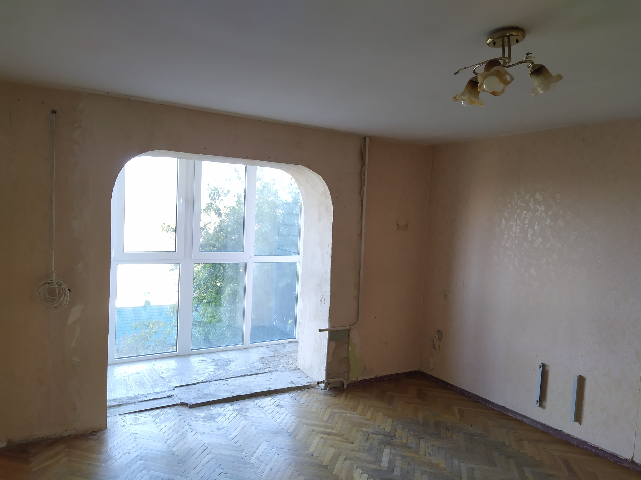 Продажа 3-комнатной квартиры 71 м², Коновальца (Ворошилова) ул.
