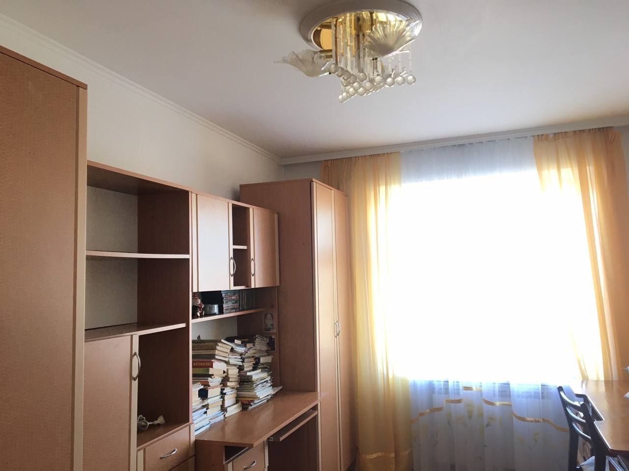 Аренда 3-комнатной квартиры 80 м², Прибужская ул.