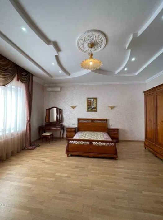 Продажа 3-комнатной квартиры 187 м², Шевченко бул., 150