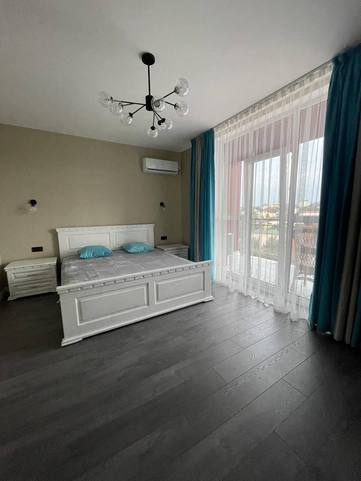 1-комнатная квартира посуточно 46 м², Василия Биласа ул.