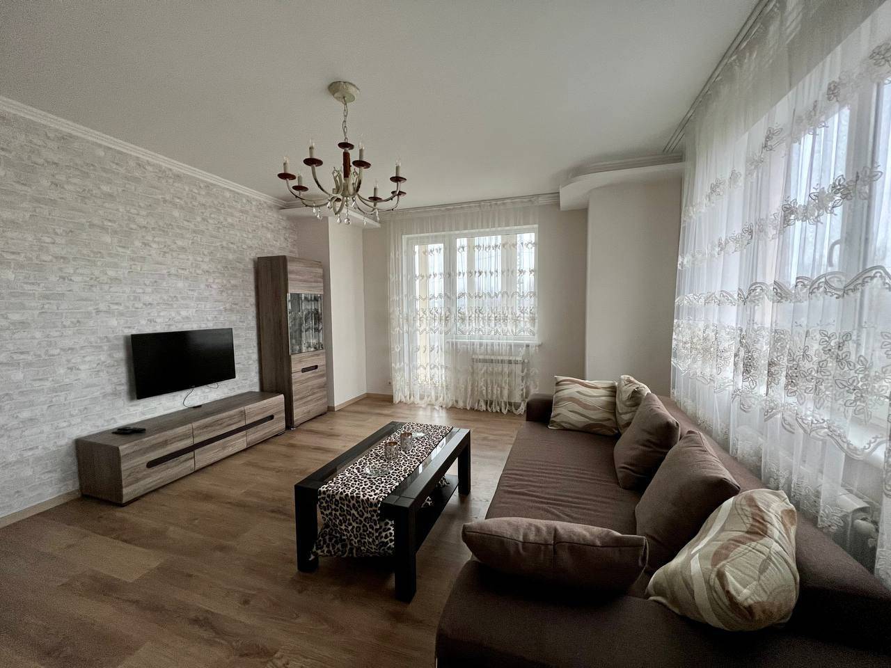 Продажа 3-комнатной квартиры 107 м², Малиновского Маршала ул.
