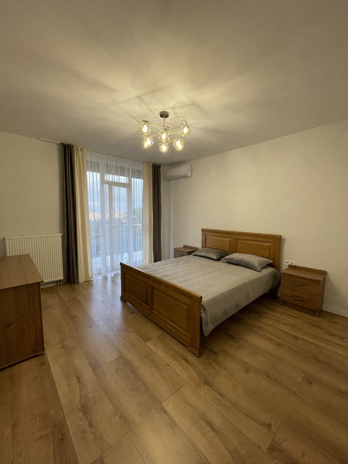 2-кімнатна квартира подобово 54 м², Василя Біласа вул.