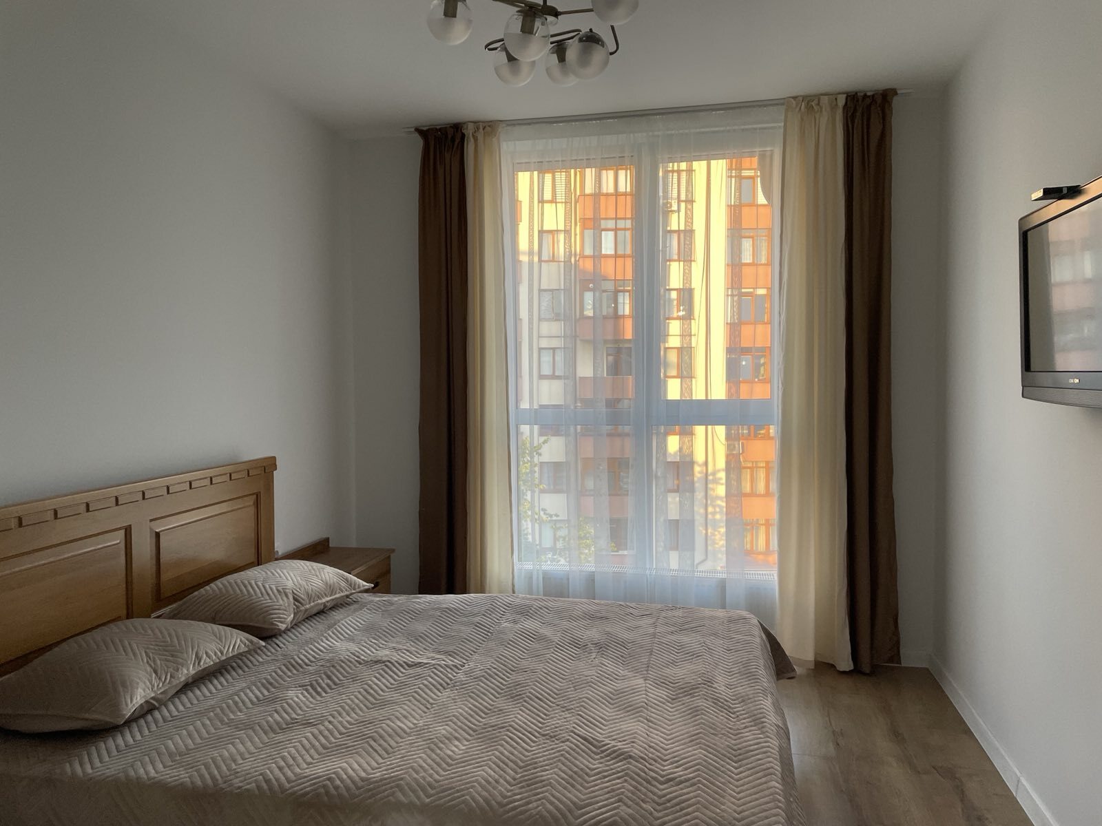 2-комнатная квартира посуточно 54 м², Василия Биласа ул.