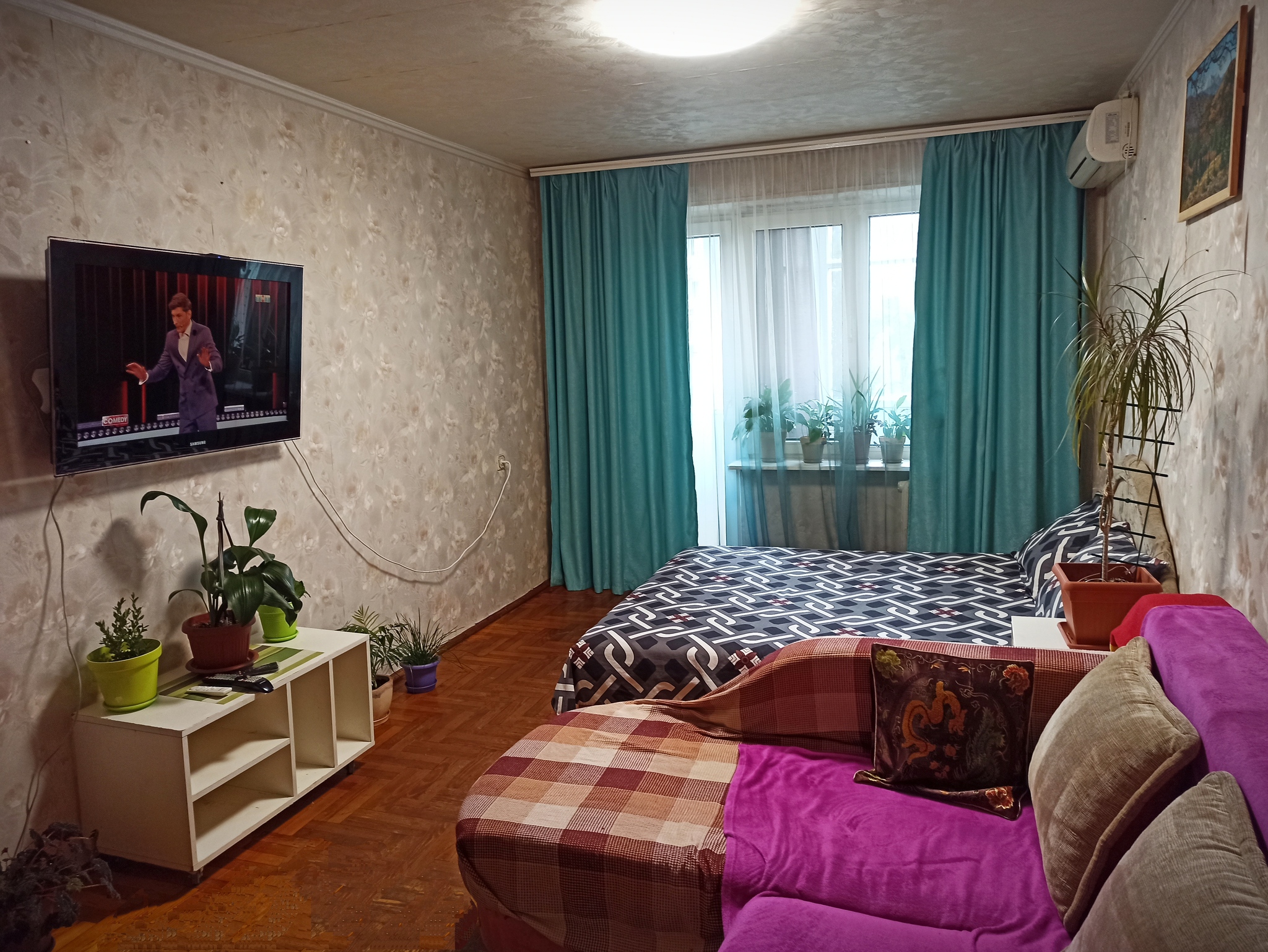 2-комнатная квартира посуточно 54 м², Маршала Малиновского ул., 12
