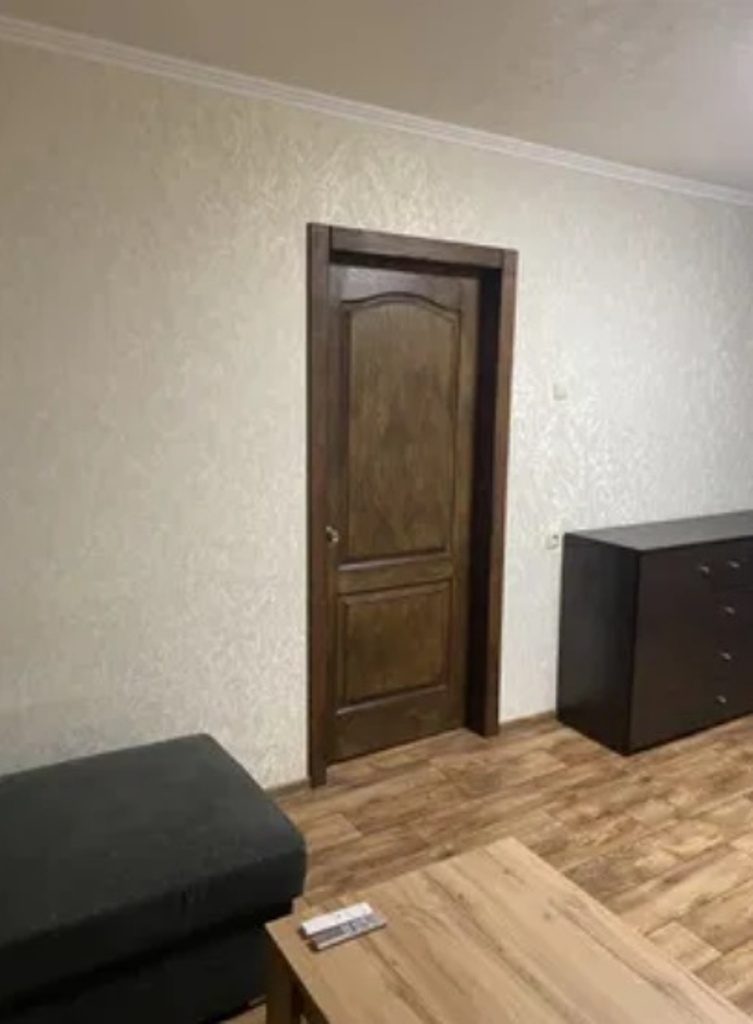 Продаж 3-кімнатної квартири 58 м², Набережна Перемоги вул., 102