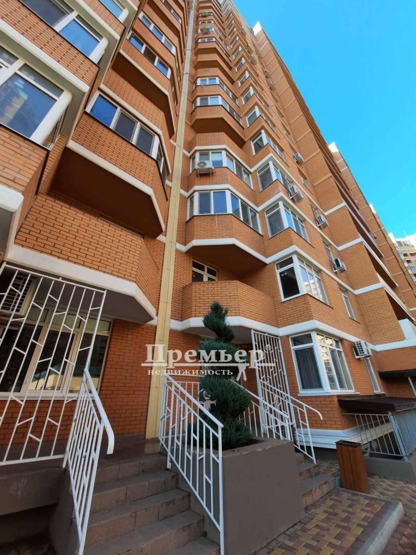 Продажа 1-комнатной квартиры 40 м², Овидиопольская дор.