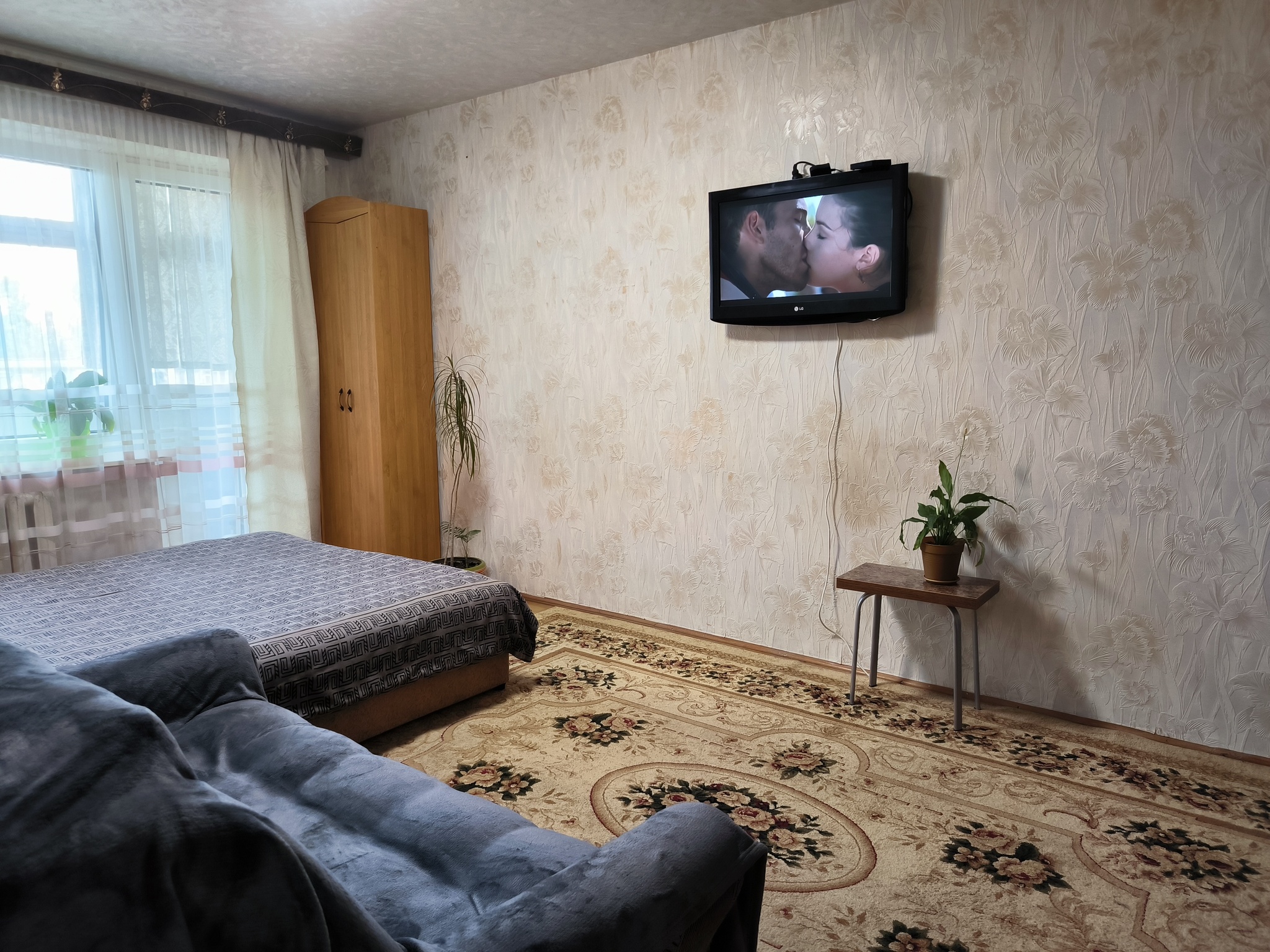 1-комнатная квартира посуточно 40 м², Маршала Малиновского ул., 12