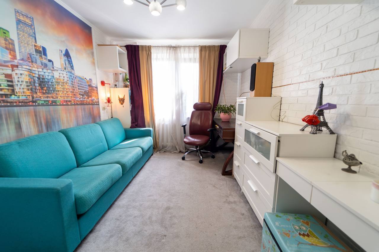 Продажа 4-комнатной квартиры 92 м², Петрова Генерала ул., 22А