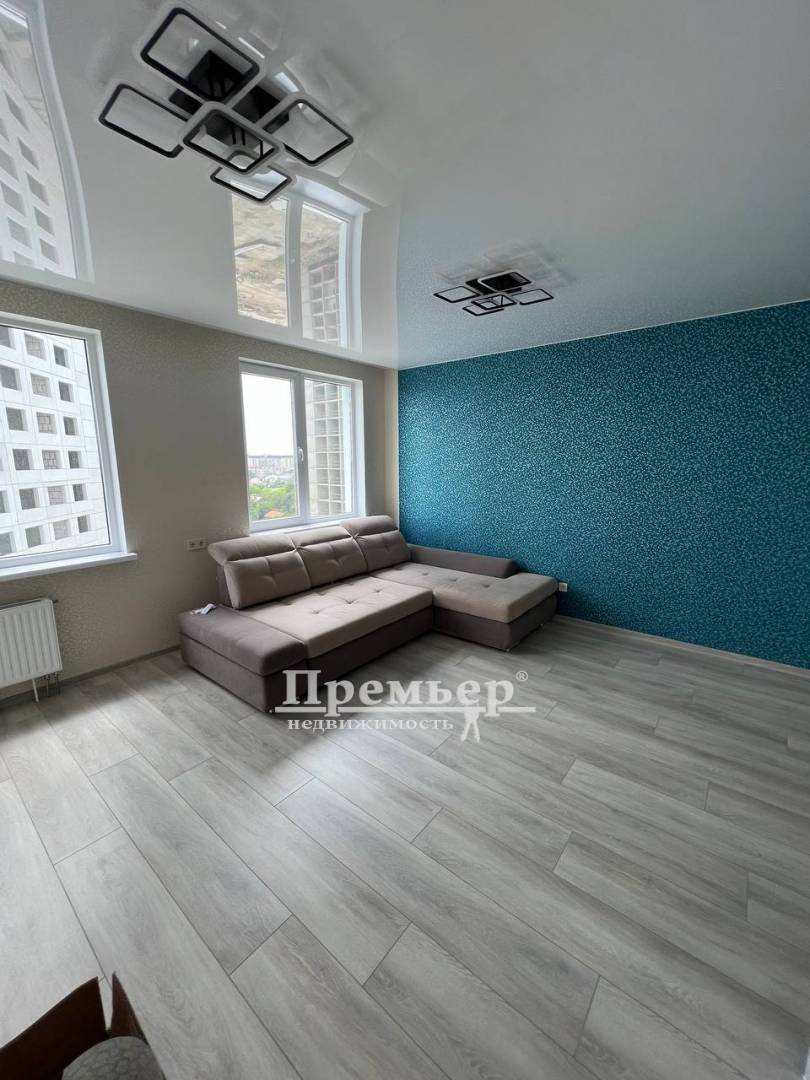 Продажа 1-комнатной квартиры 52 м², Жаботинского ул.