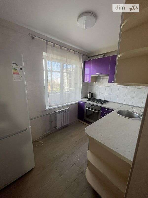 Аренда 3-комнатной квартиры 60 м², Академика Курчатова ул.