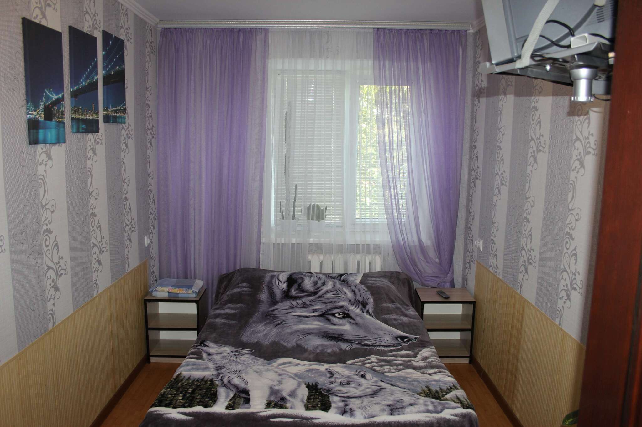 2-комнатная квартира посуточно 57 м², Острожского ул., 23