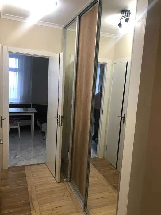 Оренда 3-кімнатної квартири 74 м², Симиренка вул., 25А