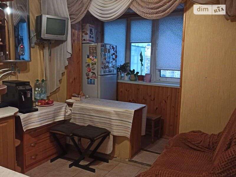 Продаж 1-кімнатної квартири 34 м², Левка Мацієвича вул., Лукьяненко ул.