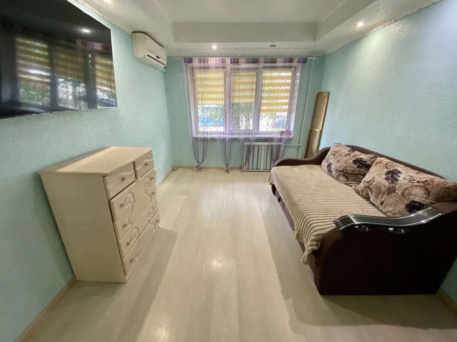 Продажа 2-комнатной квартиры 46 м², Остафия Дашкевича ул.