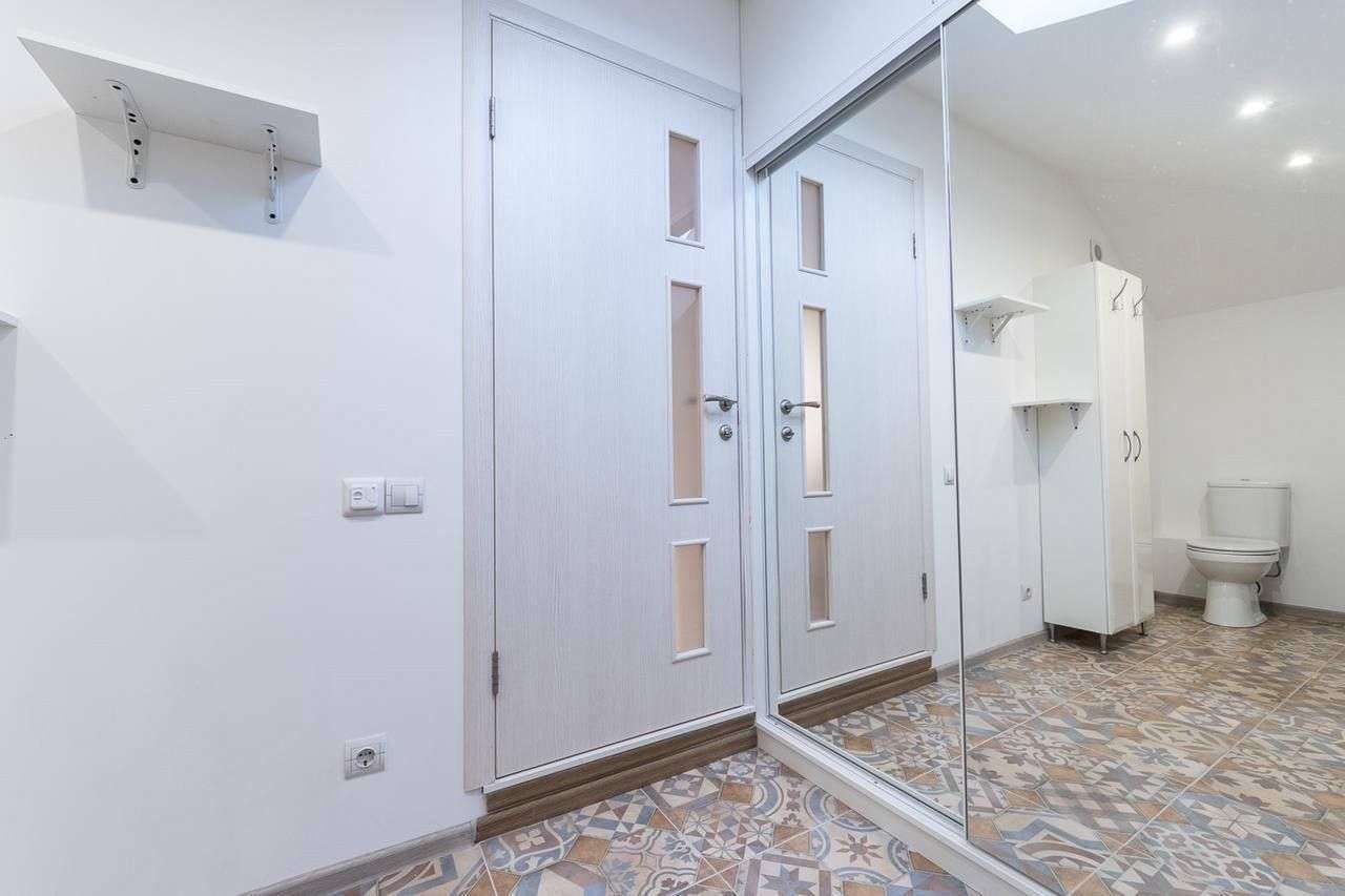 Продажа 3-комнатной квартиры 98 м², Михаила Максимовича ул.