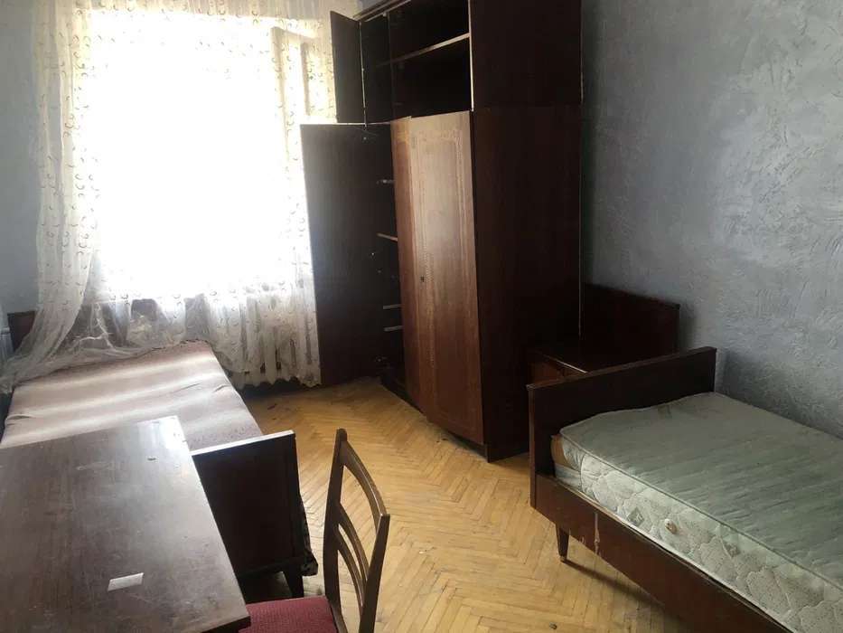 Продажа 4-комнатной квартиры 81 м², Донецкая ул.
