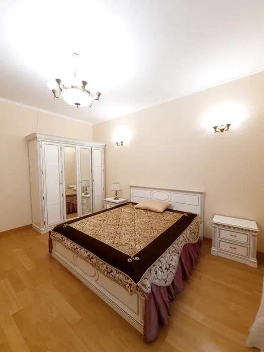 Продажа 3-комнатной квартиры 127 м², Никольско-Слободская ул., 1А