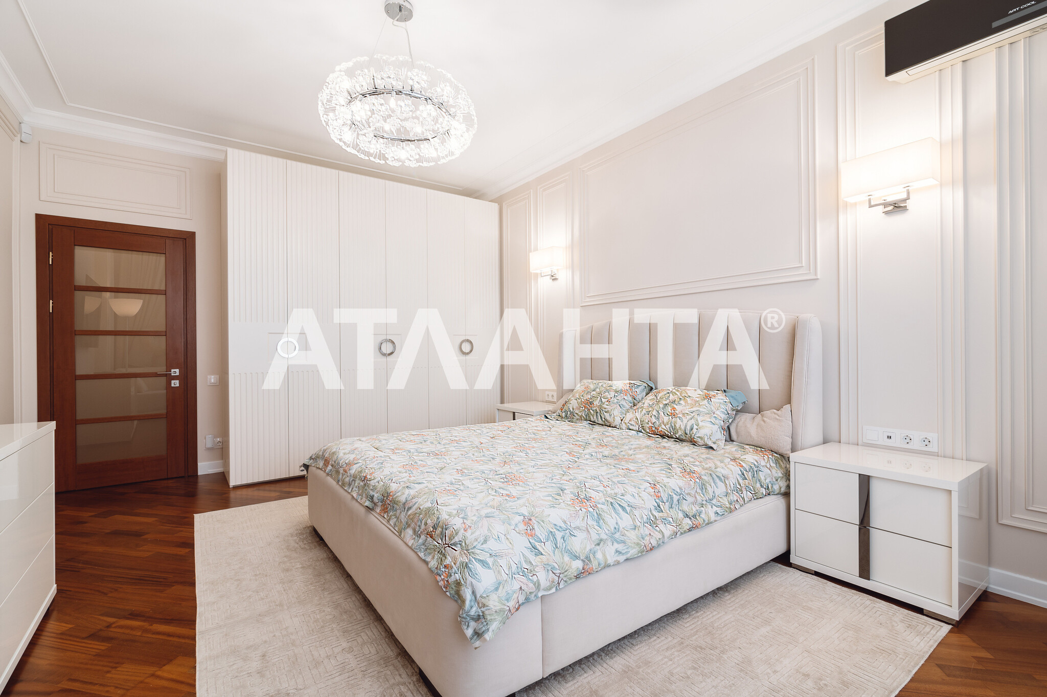 Продажа 2-комнатной квартиры 107 м², Мукачевский пер.